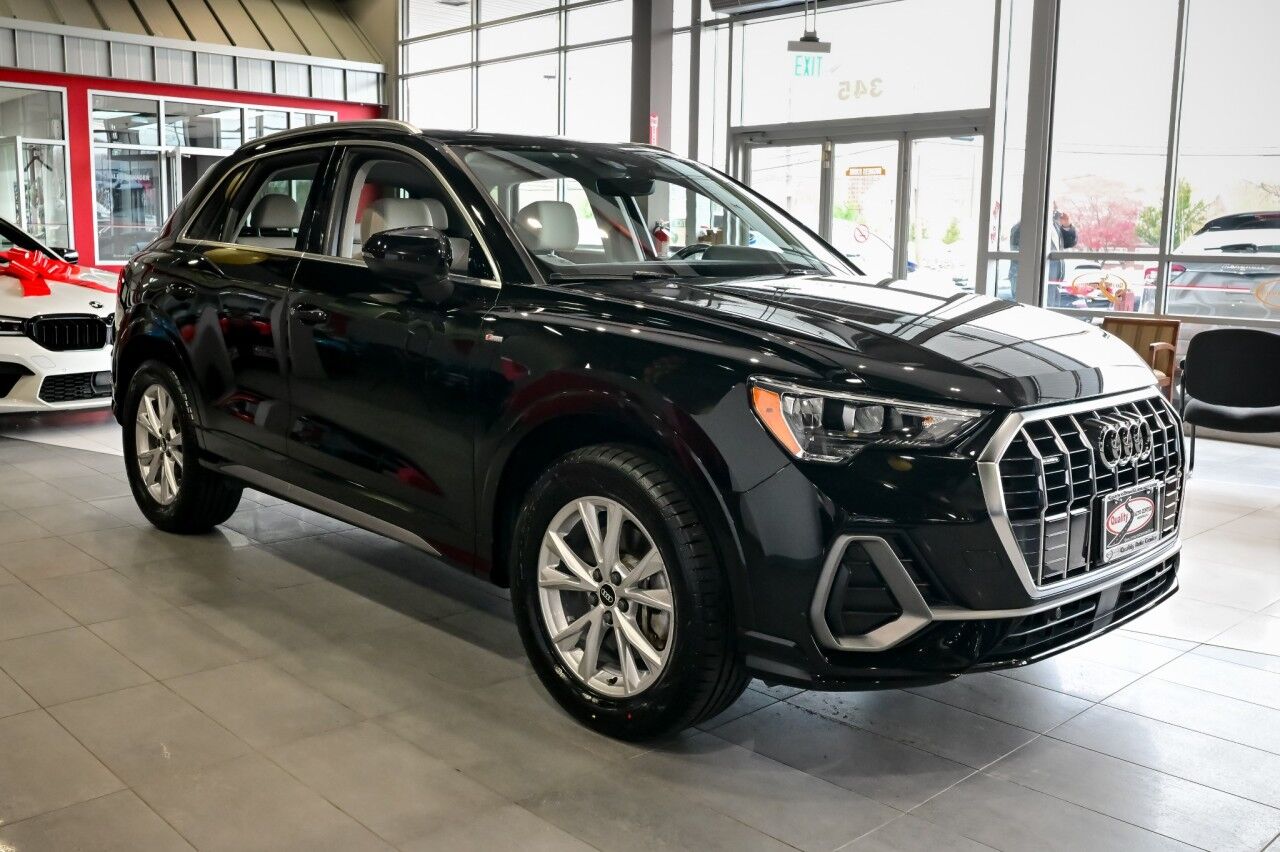 2021 Audi Q3 S line Premium