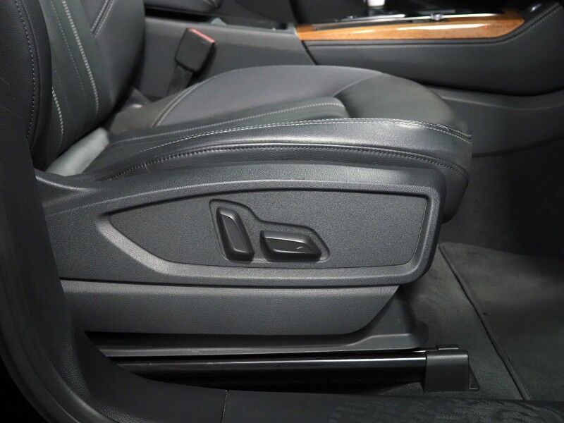 2021 Audi Q5 Premium Plus 45 TFSI Quattro *VIRTUAL COCKPIT, ADAPTIVE CRUISE, SAFETY ALERTS, 360 VIEW CAMERAS, COLOR TOUCHSCREEN, PANORAMA MOONROOF, LEATHER, HEATED SEATS/STEERING, POWER LIFTGATE, ADVANCED KEY, WIRELESS CHARGING, APPLE CARPLAY Round Rock TX