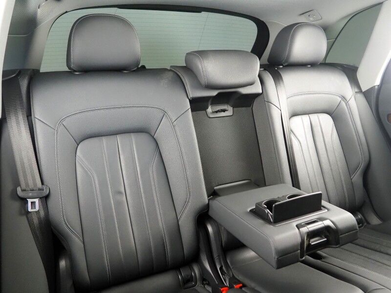 2021 Audi Q5 Premium Plus 45 TFSI Quattro *VIRTUAL COCKPIT, ADAPTIVE CRUISE, SAFETY ALERTS, 360 VIEW CAMERAS, COLOR TOUCHSCREEN, PANORAMA MOONROOF, LEATHER, HEATED SEATS/STEERING, POWER LIFTGATE, ADVANCED KEY, WIRELESS CHARGING, APPLE CARPLAY Round Rock TX