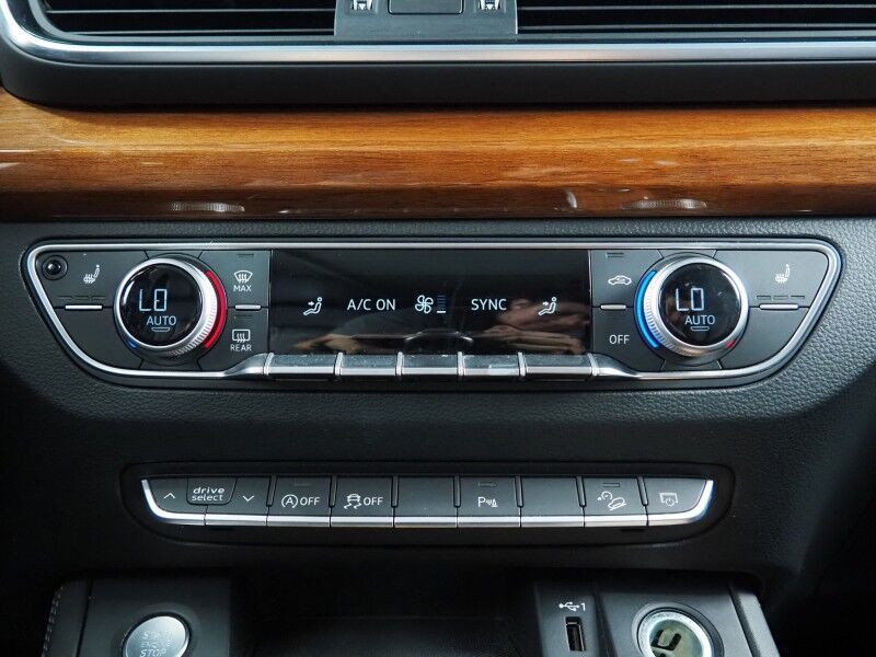 2021 Audi Q5 Premium Plus 45 TFSI Quattro *VIRTUAL COCKPIT, ADAPTIVE CRUISE, SAFETY ALERTS, 360 VIEW CAMERAS, COLOR TOUCHSCREEN, PANORAMA MOONROOF, LEATHER, HEATED SEATS/STEERING, POWER LIFTGATE, ADVANCED KEY, WIRELESS CHARGING, APPLE CARPLAY Round Rock TX