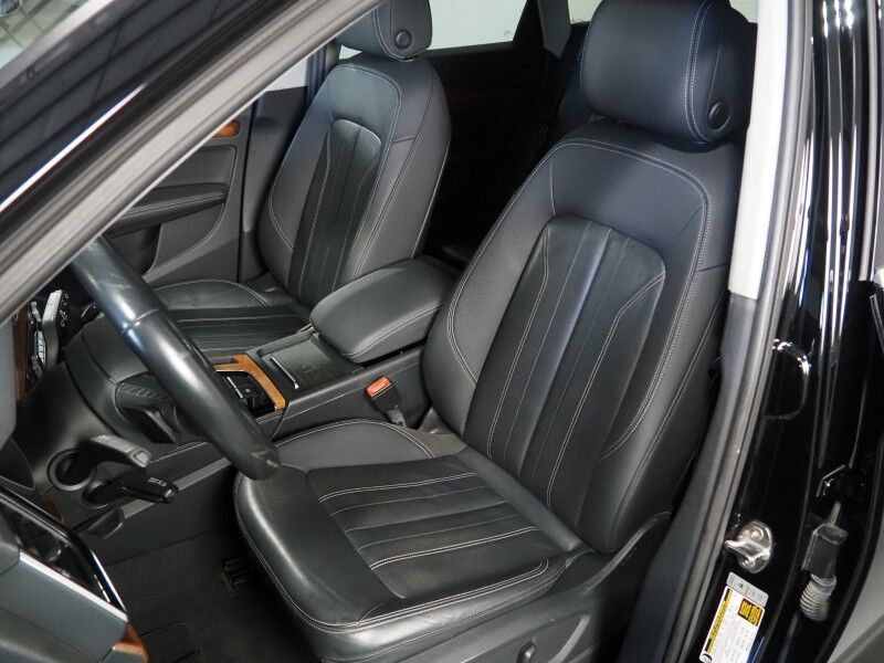 2021 Audi Q5 Premium Plus 45 TFSI Quattro *VIRTUAL COCKPIT, ADAPTIVE CRUISE, SAFETY ALERTS, 360 VIEW CAMERAS, COLOR TOUCHSCREEN, PANORAMA MOONROOF, LEATHER, HEATED SEATS/STEERING, POWER LIFTGATE, ADVANCED KEY, WIRELESS CHARGING, APPLE CARPLAY Round Rock TX