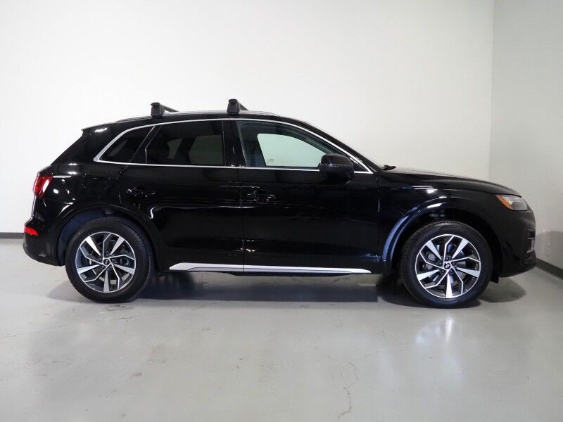 2021 Audi Q5 Premium Plus 45 TFSI Quattro *VIRTUAL COCKPIT, ADAPTIVE CRUISE, SAFETY ALERTS, 360 VIEW CAMERAS, COLOR TOUCHSCREEN, PANORAMA MOONROOF, LEATHER, HEATED SEATS/STEERING, POWER LIFTGATE, ADVANCED KEY, WIRELESS CHARGING, APPLE CARPLAY Round Rock TX