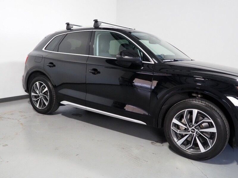 2021 Audi Q5 Premium Plus 45 TFSI Quattro *VIRTUAL COCKPIT, ADAPTIVE CRUISE, SAFETY ALERTS, 360 VIEW CAMERAS, COLOR TOUCHSCREEN, PANORAMA MOONROOF, LEATHER, HEATED SEATS/STEERING, POWER LIFTGATE, ADVANCED KEY, WIRELESS CHARGING, APPLE CARPLAY Round Rock TX