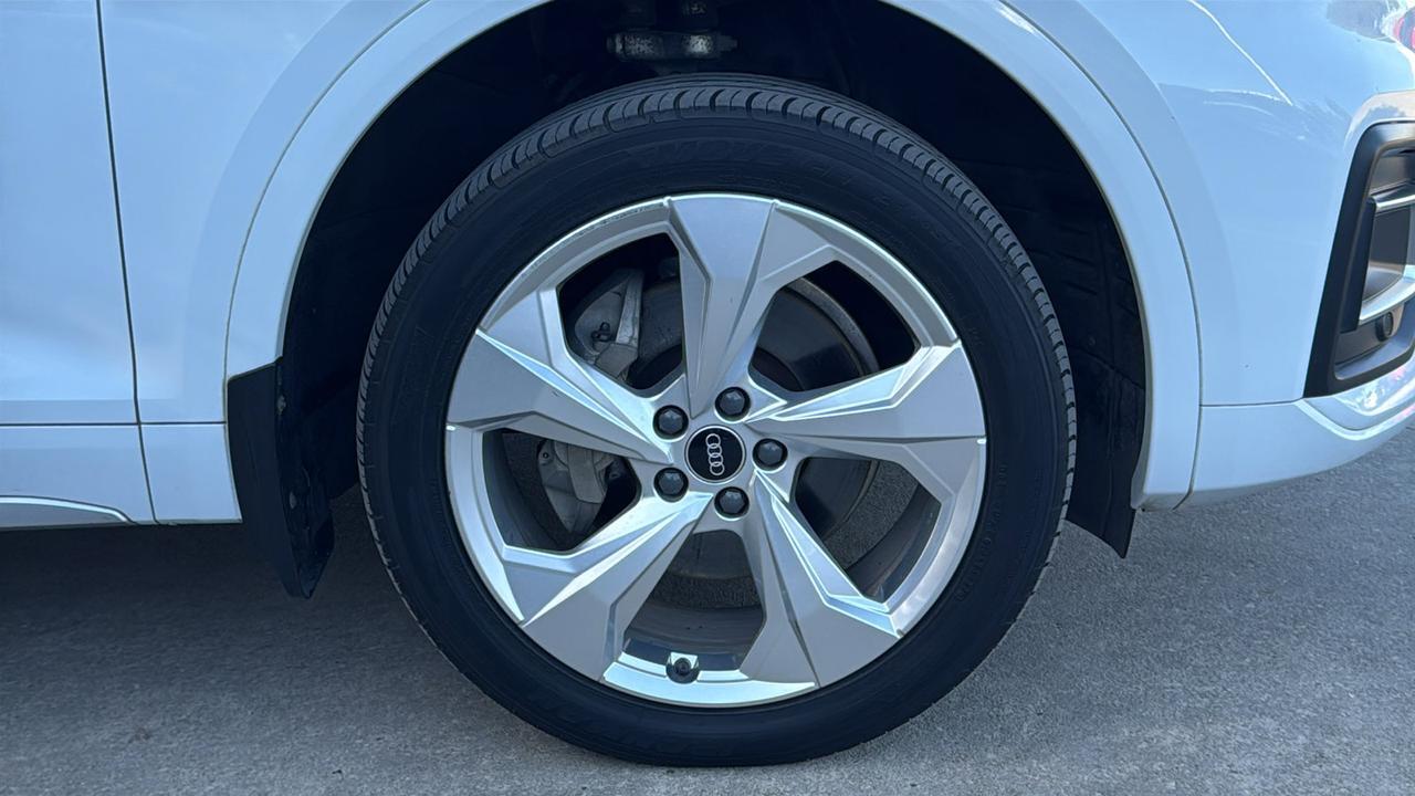 2021 Audi Q5 Premium Plus  Selma TX