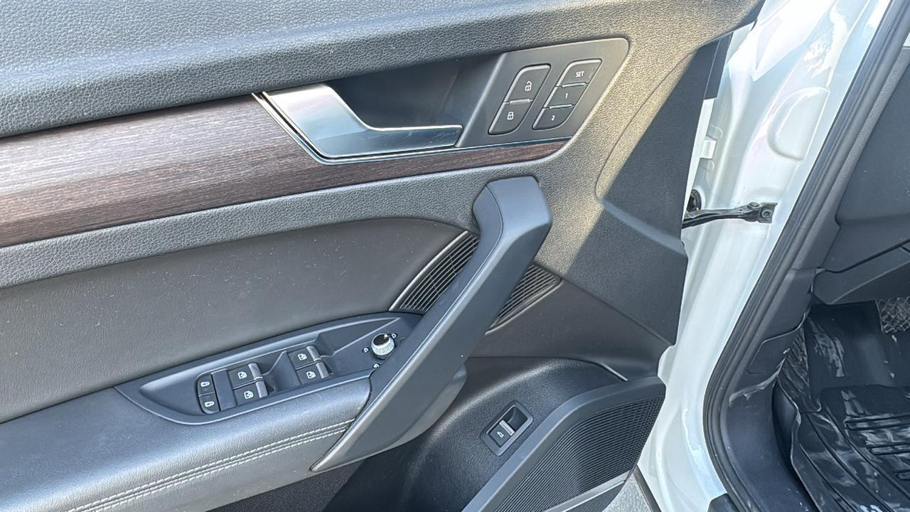 2021 Audi Q5 Premium Plus  Selma TX