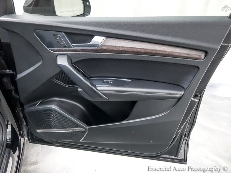 2021 Audi Q5 Premium Plus Willowbrook IL