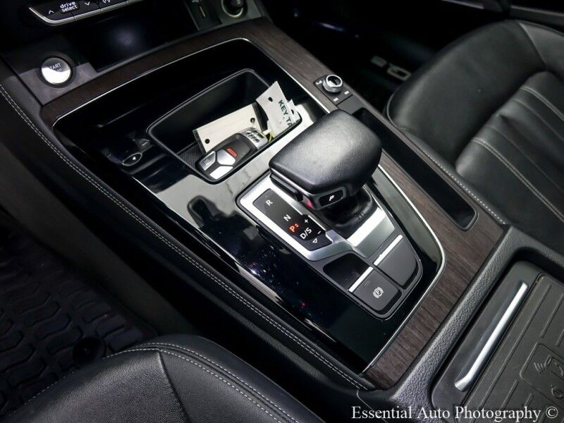 2021 Audi Q5 Premium Plus Willowbrook IL