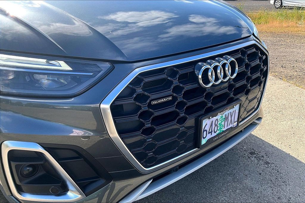 2021 Audi Q5 e 55 Premium OR