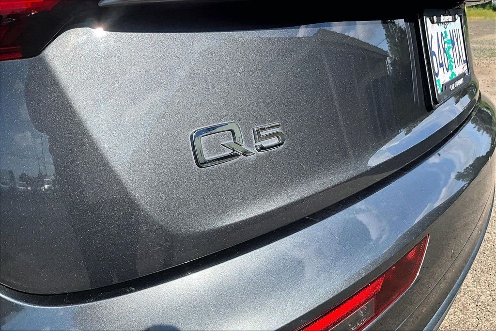 2021 Audi Q5 e 55 Premium OR