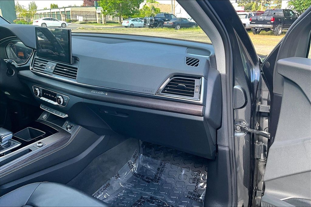 2021 Audi Q5 e 55 Premium OR