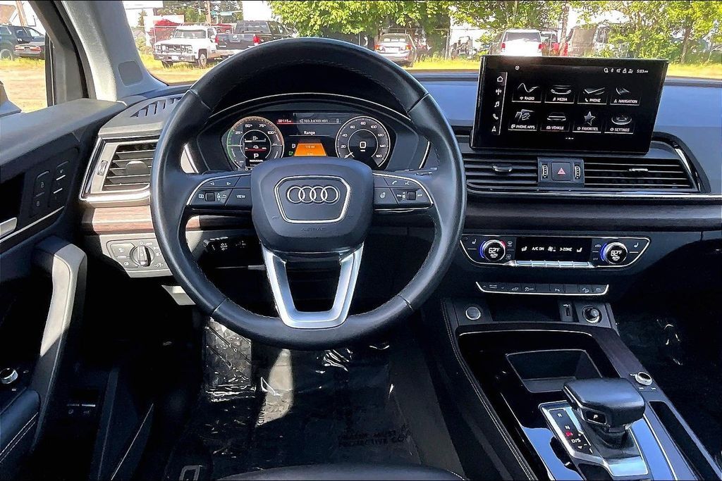 2021 Audi Q5 e 55 Premium OR