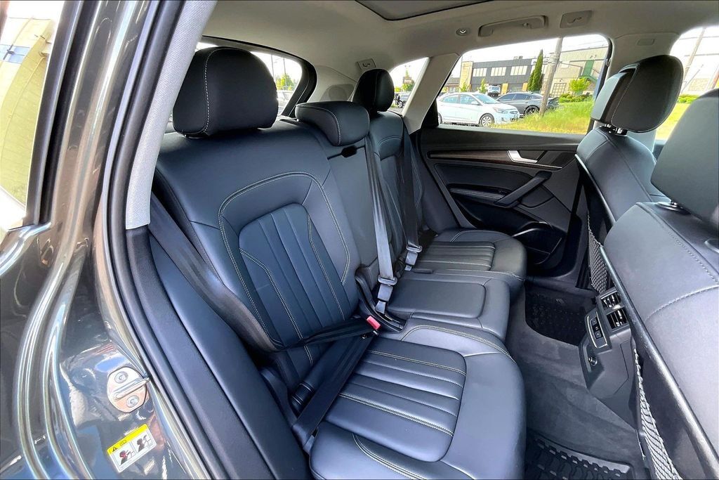 2021 Audi Q5 e 55 Premium OR