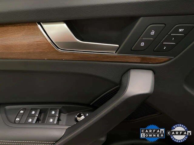 2021 Audi Q5 55 Premium Plus photo 25