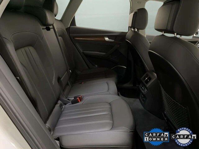 2021 Audi Q5 55 Premium Plus photo 16