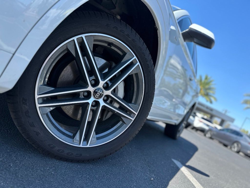 2021 Audi Q5 e 55 Premium Plus