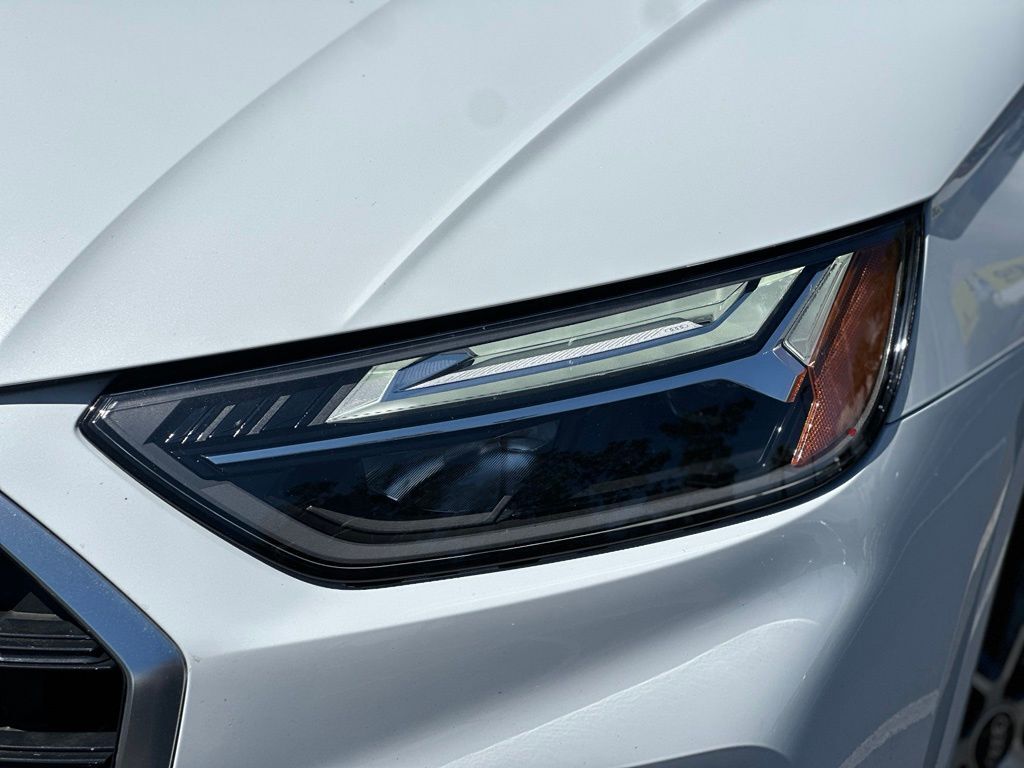 2021 Audi Q5 e 55 Premium Plus