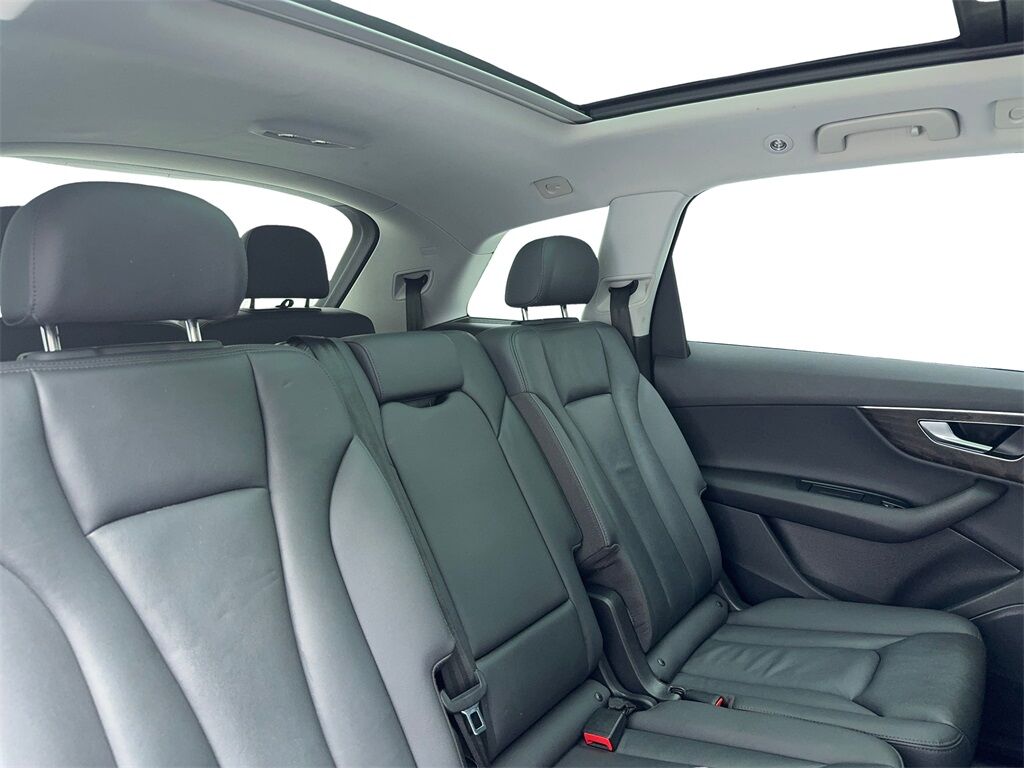 2021 Audi Q7 45 Premium NAV,CAM,PANO,HTD STS,BLIND SPOT,3RD ROW Plano TX