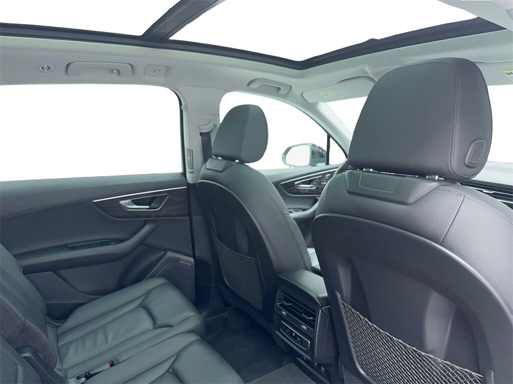 2021 Audi Q7 45 Premium NAV,CAM,PANO,HTD STS,BLIND SPOT,3RD ROW Plano TX