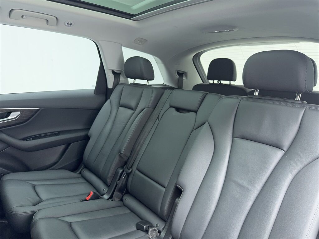 2021 Audi Q7 45 Premium NAV,CAM,PANO,HTD STS,BLIND SPOT,3RD ROW Plano TX