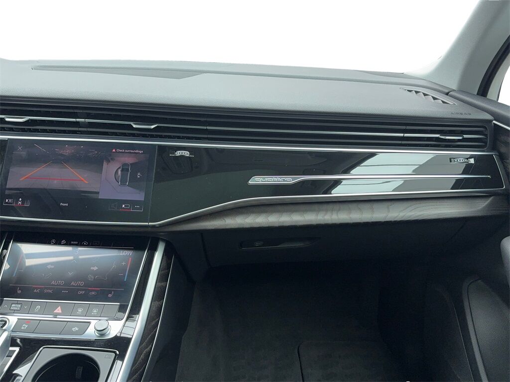 2021 Audi Q7 45 Premium NAV,CAM,PANO,HTD STS,BLIND SPOT,3RD ROW Plano TX