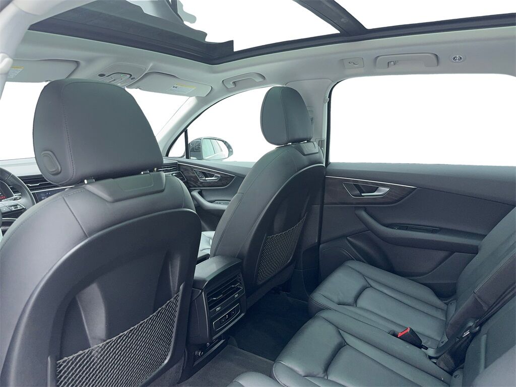 2021 Audi Q7 45 Premium NAV,CAM,PANO,HTD STS,BLIND SPOT,3RD ROW Plano TX