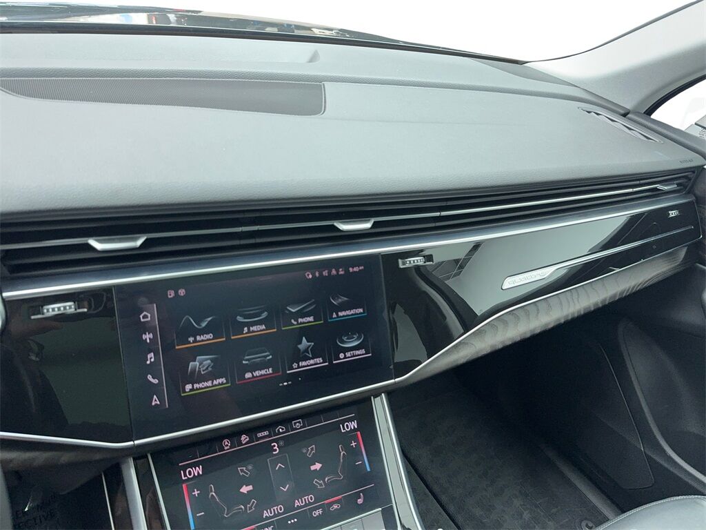 2021 Audi Q7 45 Premium NAV,CAM,PANO,HTD STS,BLIND SPOT,3RD ROW Plano TX