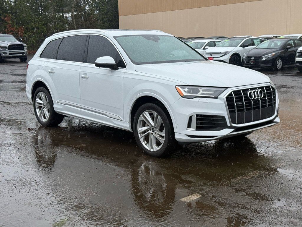 2021 Audi Q7 55 Premium