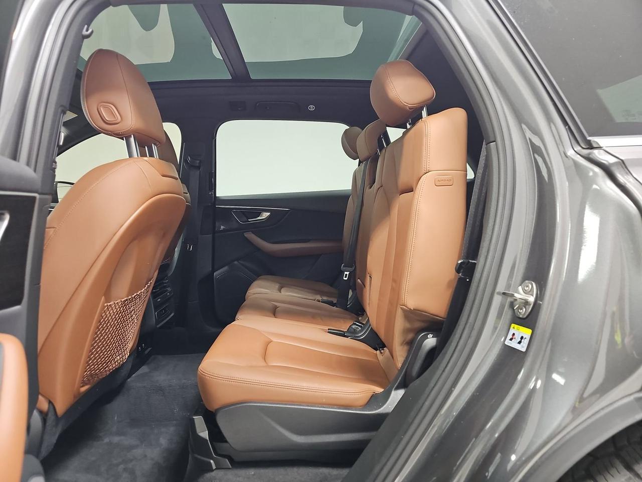 2021 Audi Q7 55 Premium quattro Audi Virtual Cockpit Panoramic Roof Portland OR