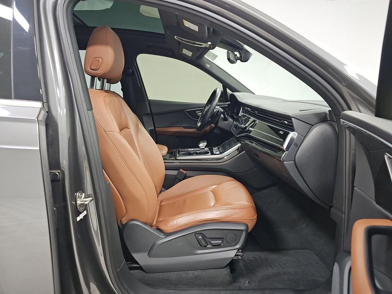 2021 Audi Q7 55 Premium quattro Audi Virtual Cockpit Panoramic Roof Portland OR