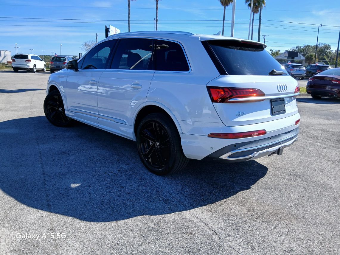 2021 Audi Q7 55 TFSI Premium Plus Sport Utility 4D Maitland FL