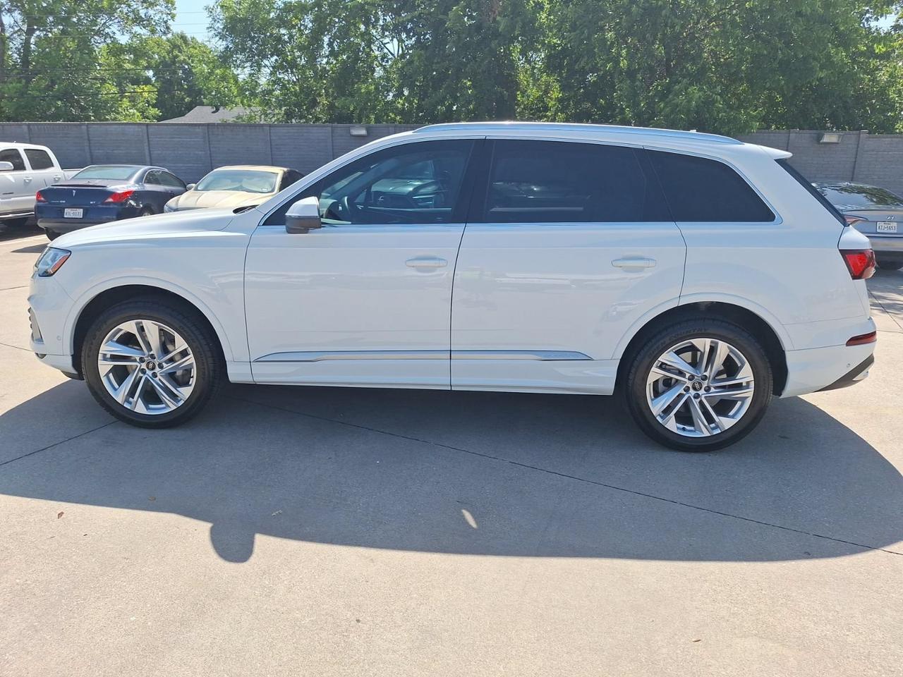 2021 Audi Q7 Premium Plus Hurst TX