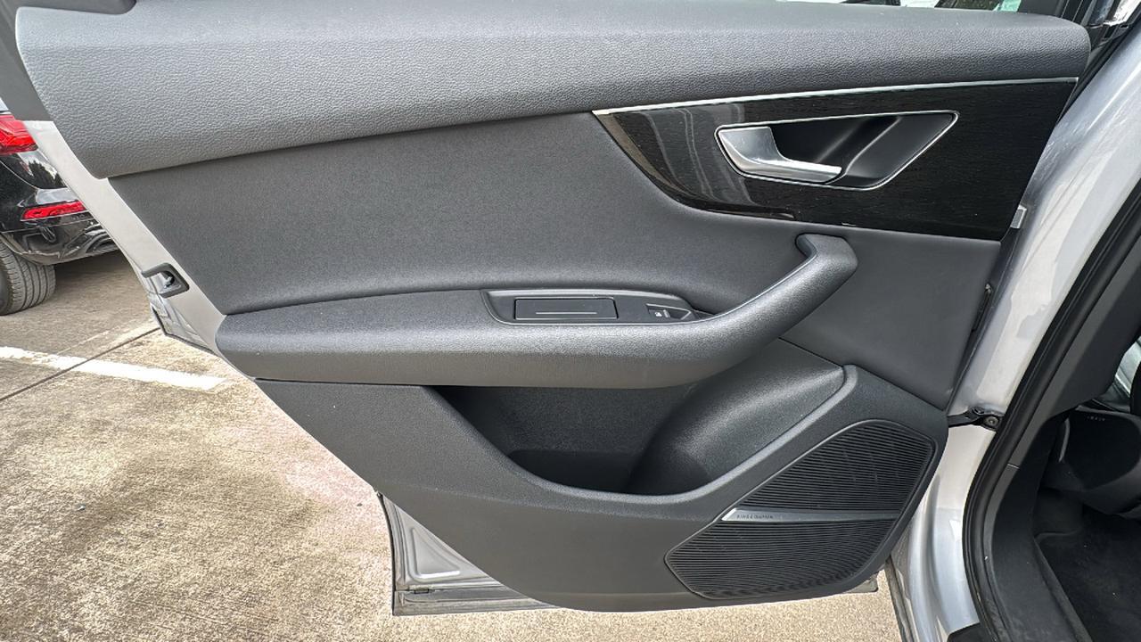 2021 Audi Q7 Premium Plus  Selma TX