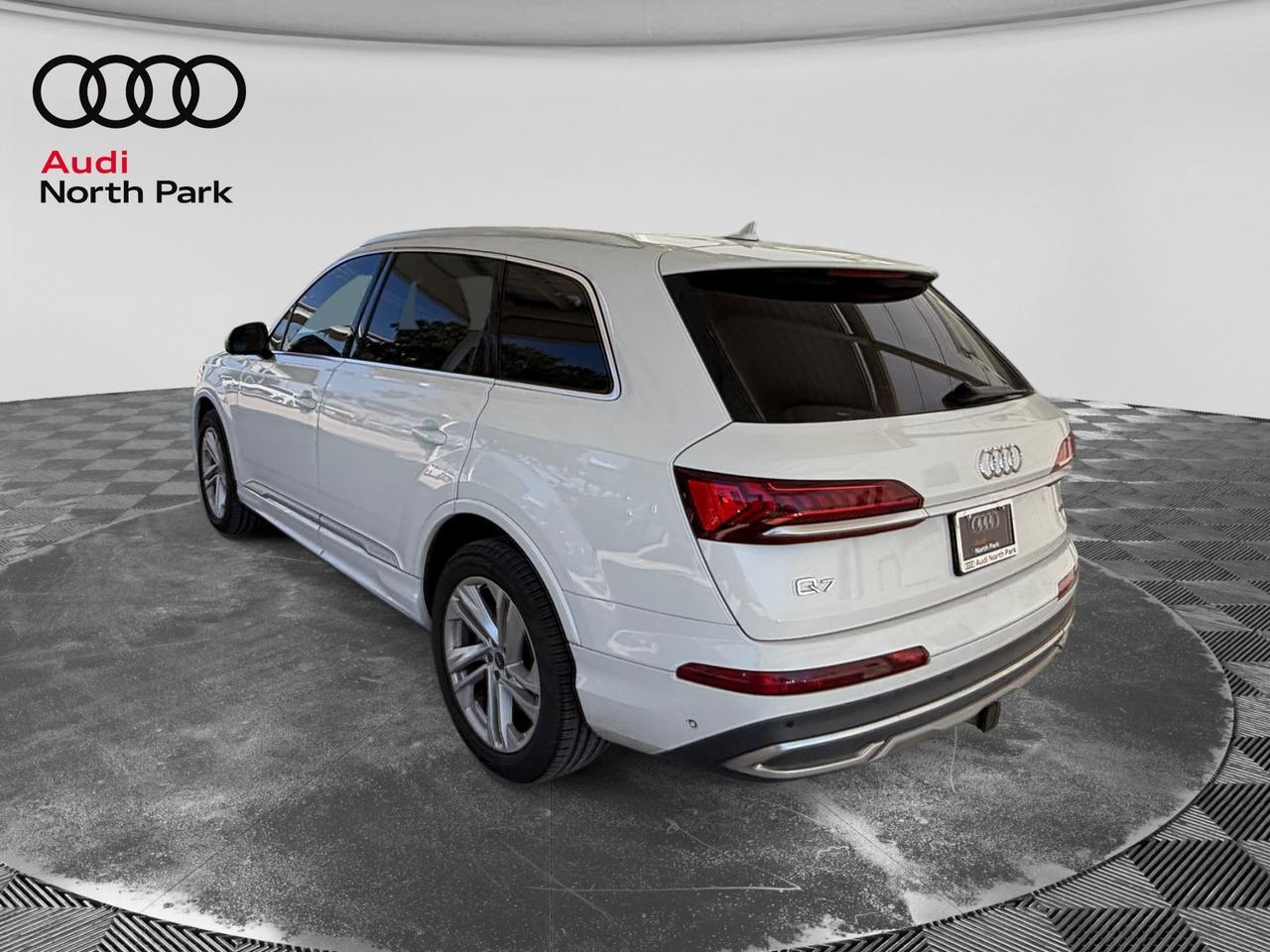 2021 Audi Q7 Premium Plus