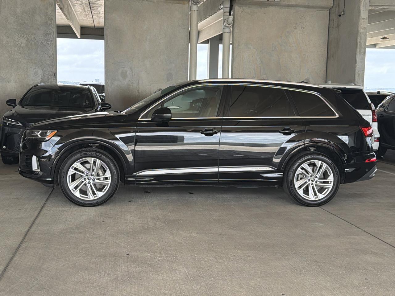 2021 Audi Q7 Premium Plus