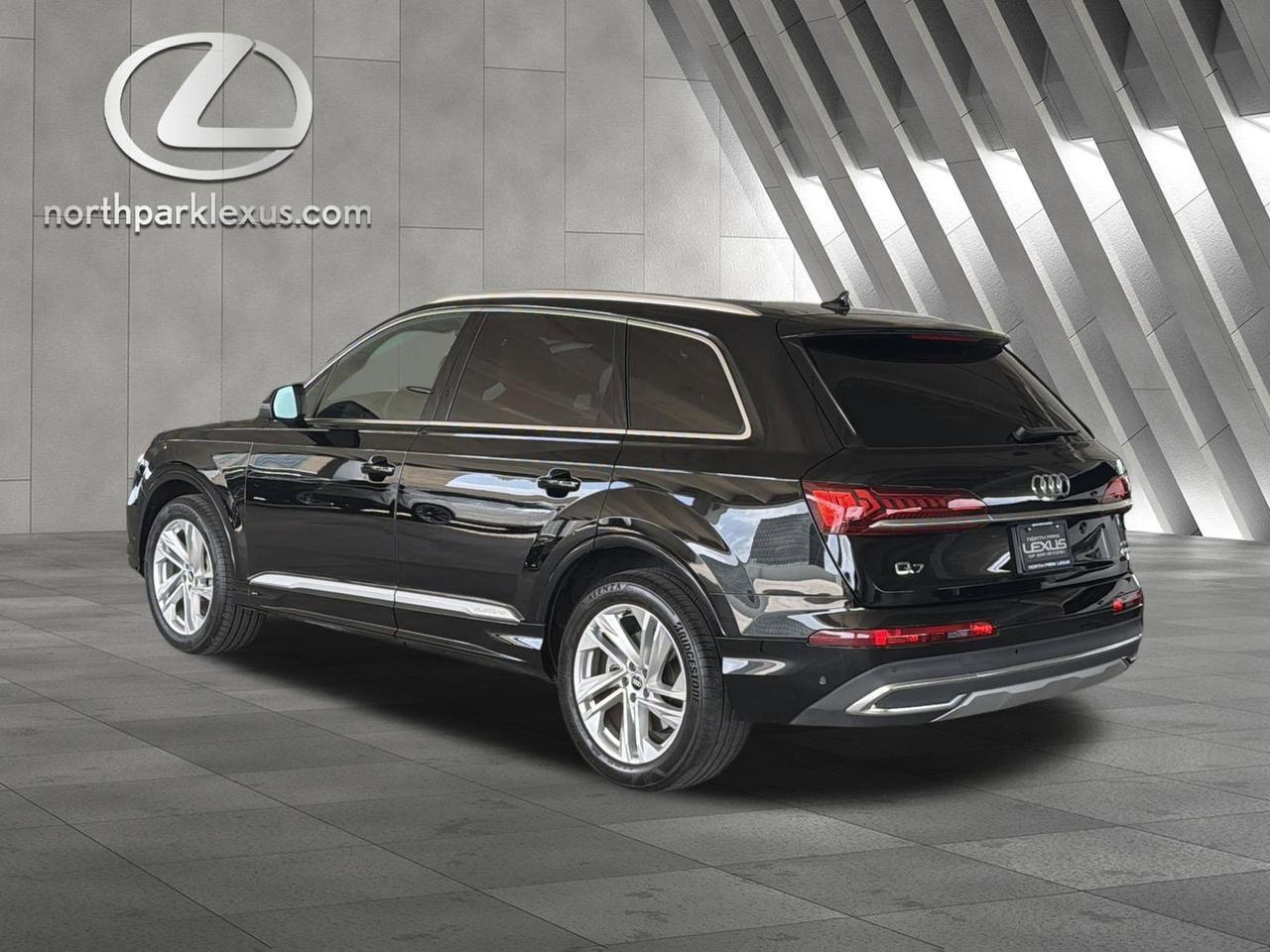 2021 Audi Q7 Premium Plus