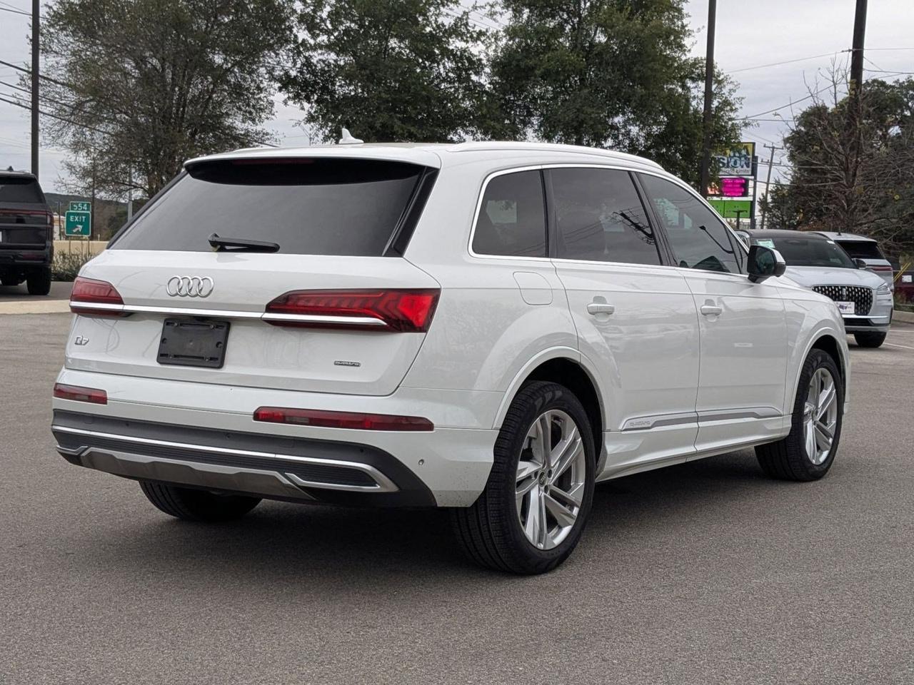 2021 Audi Q7 Premium