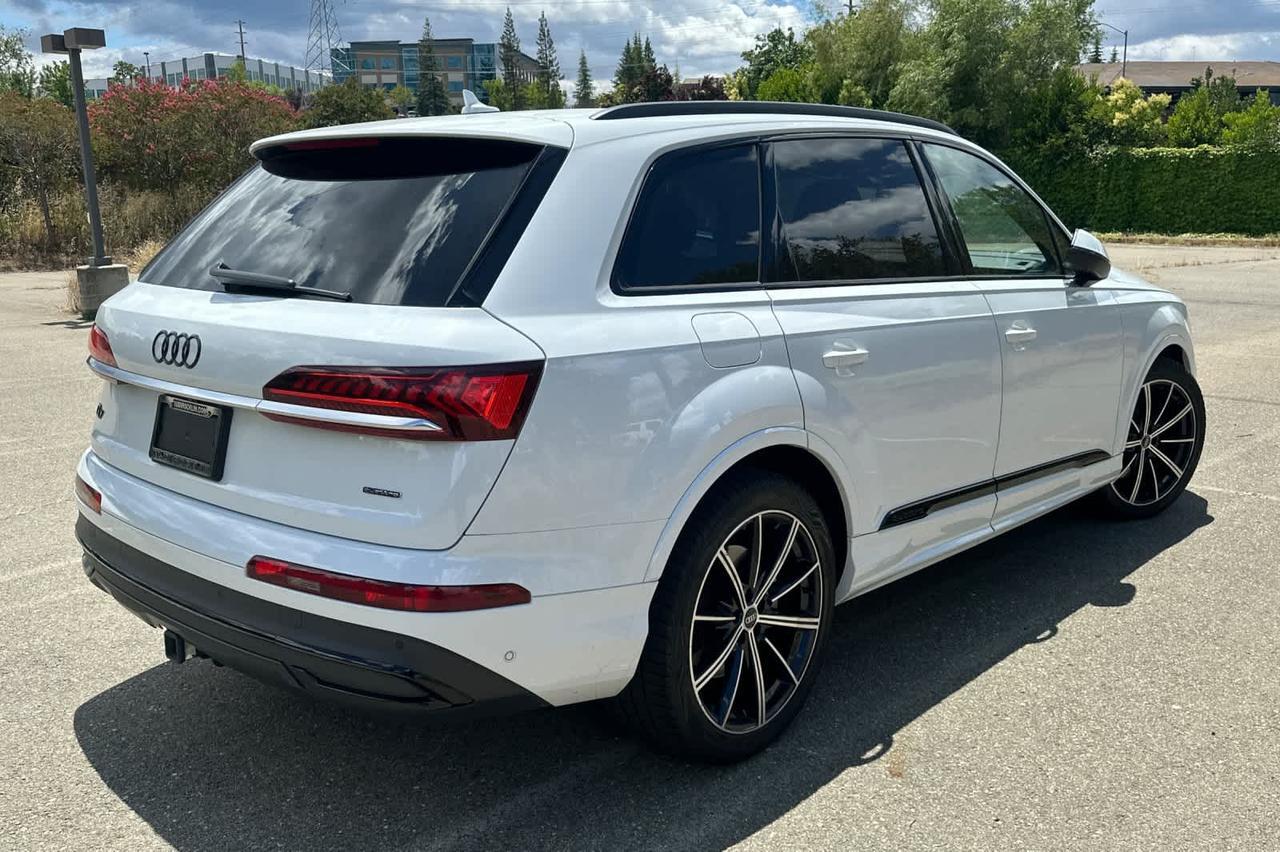 2021 Audi Q7 Prestige