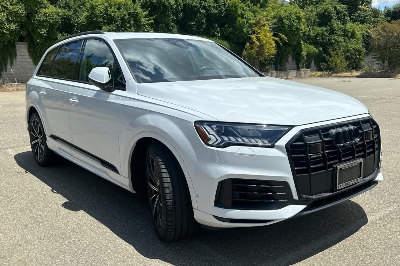 2021 Audi Q7 Prestige