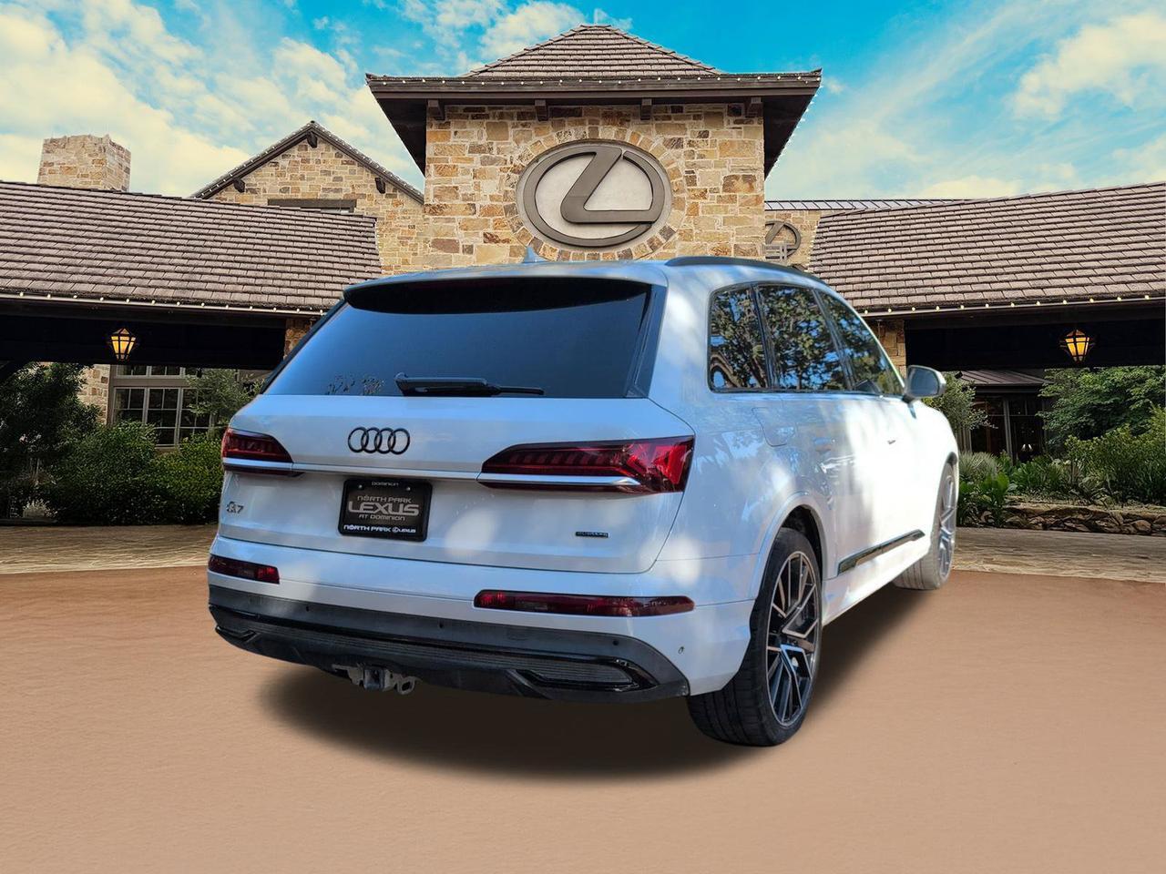 2021 Audi Q7 Prestige