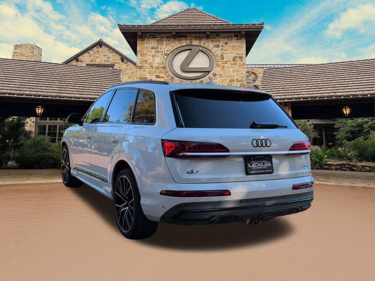 2021 Audi Q7 Prestige