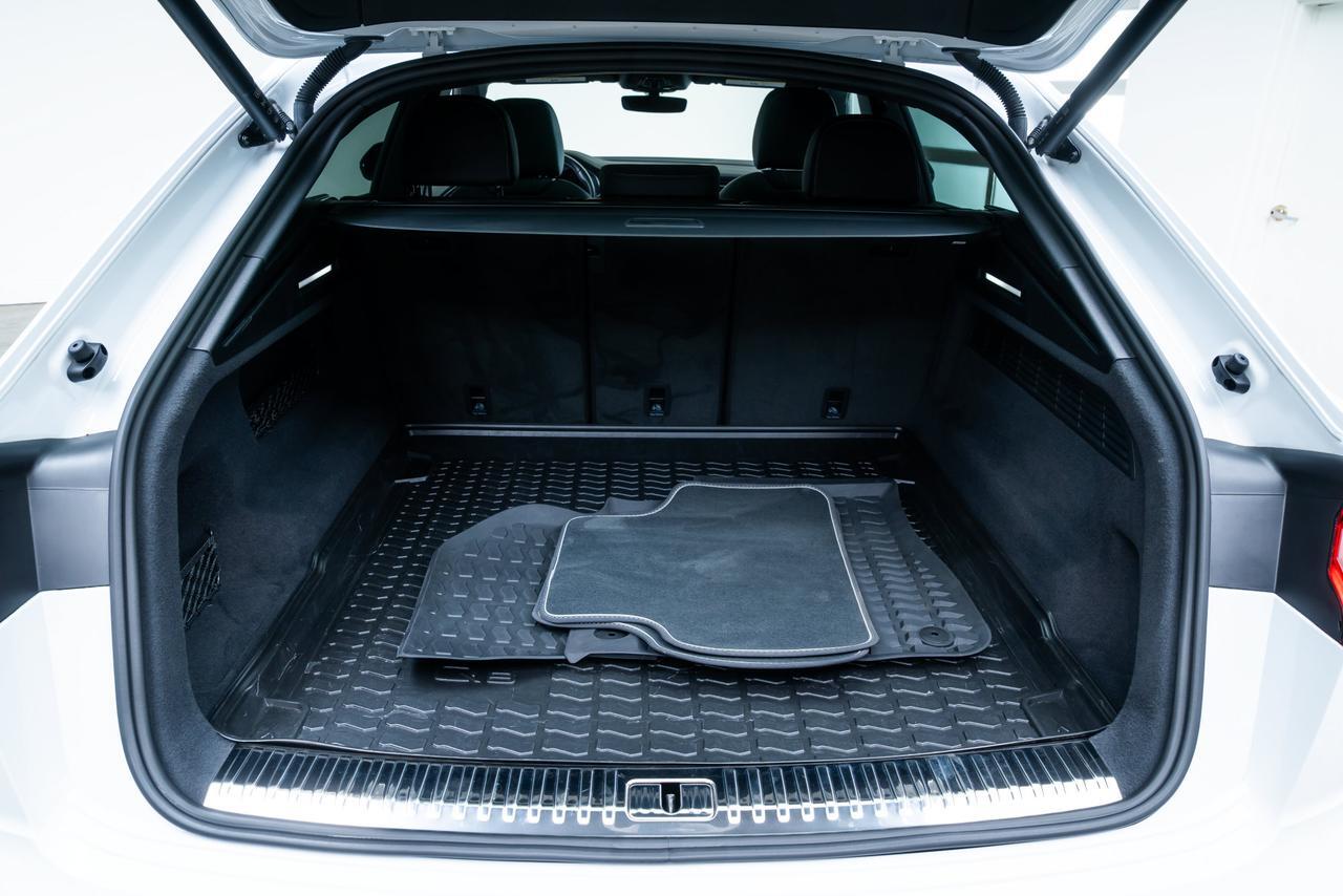 2021 Audi Q8 55 Premium Plus 1-Owner / Executive Package Portland OR