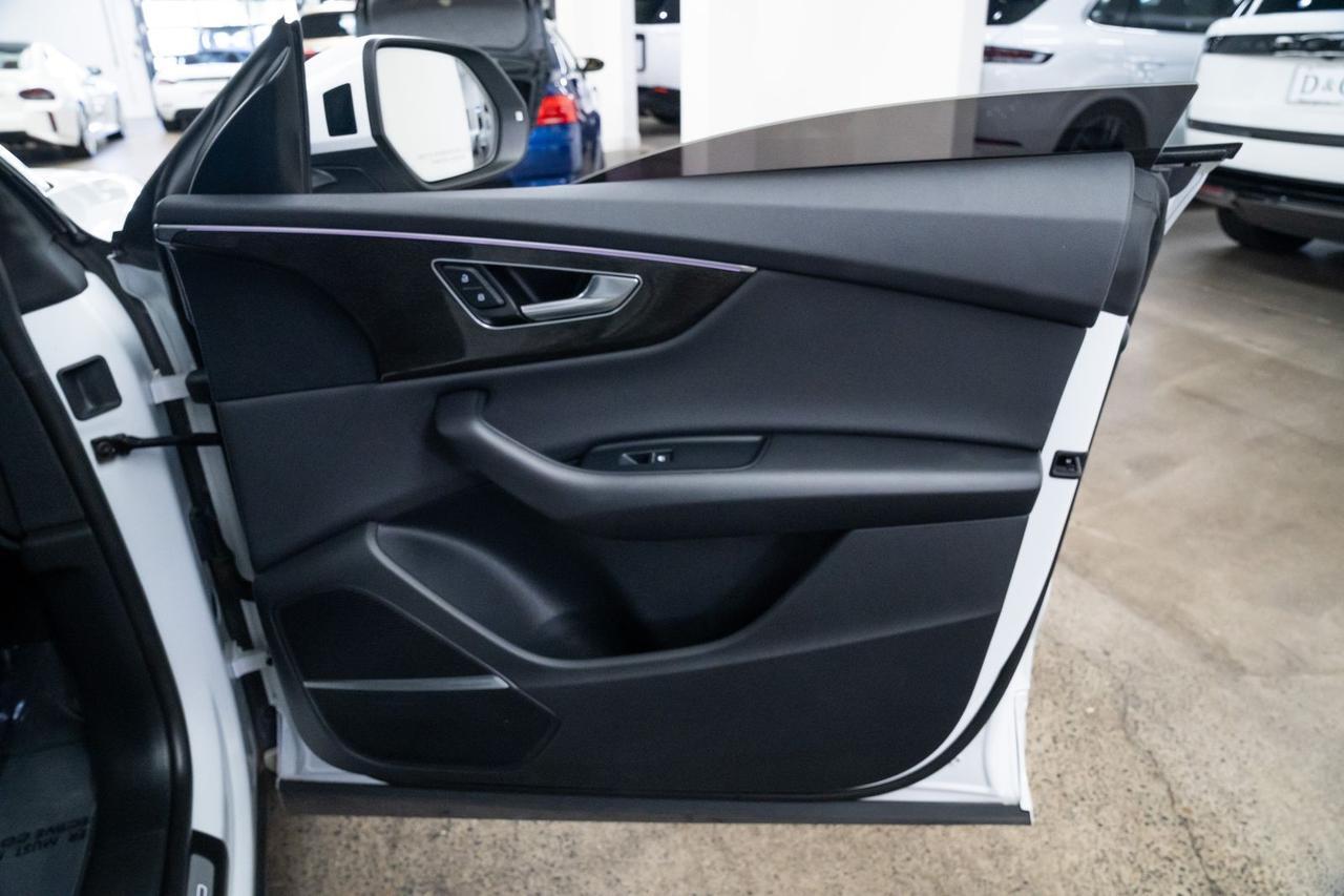 2021 Audi Q8 55 Prestige S Line Plus Package Adaptive Chassis Package Portland OR