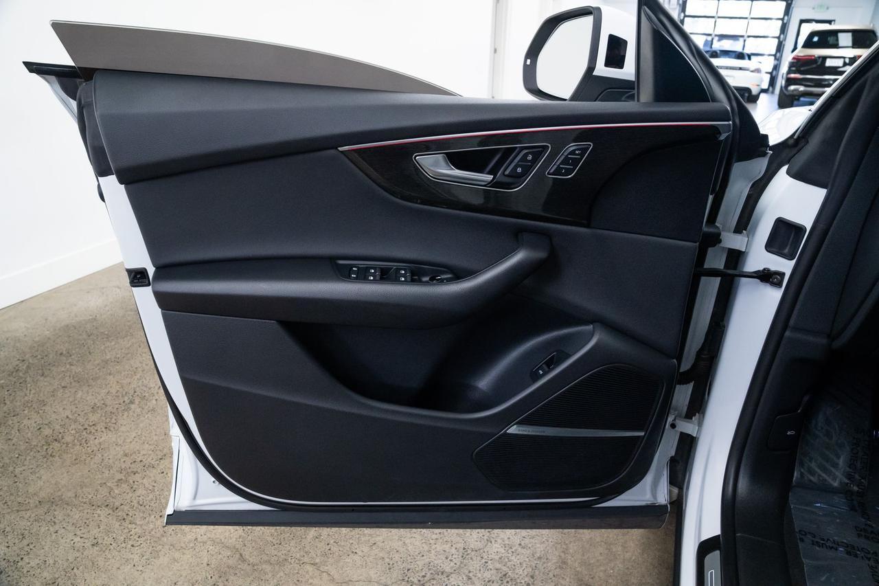 2021 Audi Q8 55 Prestige S Line Plus Package Adaptive Chassis Package Portland OR