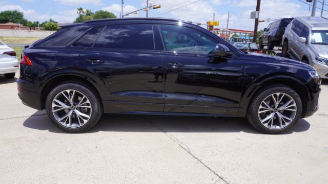 2021 Audi Q8 Premium 55 TFSI quattro Tiptronic Laredo TX