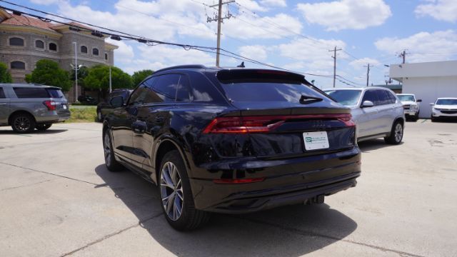 2021 Audi Q8 Premium 55 TFSI quattro Tiptronic Laredo TX