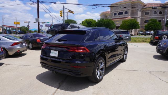 2021 Audi Q8 Premium 55 TFSI quattro Tiptronic Laredo TX