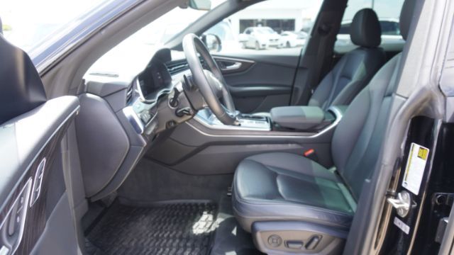 2021 Audi Q8 Premium 55 TFSI quattro Tiptronic Laredo TX