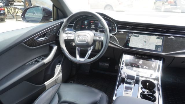 2021 Audi Q8 Premium 55 TFSI quattro Tiptronic Laredo TX