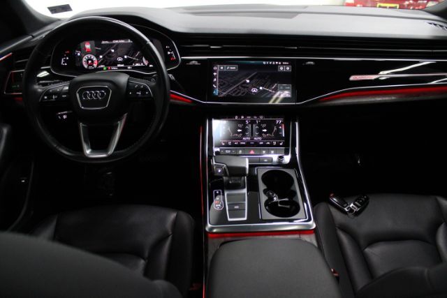 2021 Audi Q8 Premium Plus 55 TFSI quattro Tiptronic