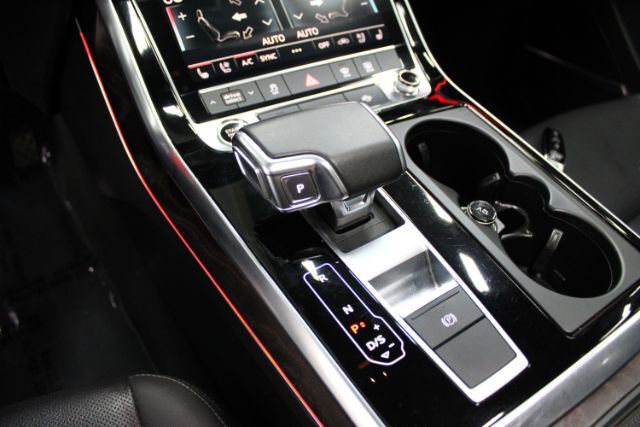2021 Audi Q8 Premium Plus 55 TFSI quattro Tiptronic Chantilly VA